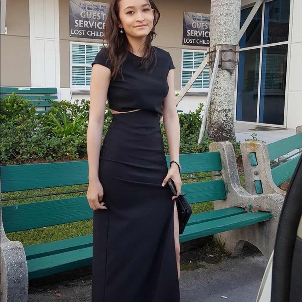 Black Lulu’s Gown